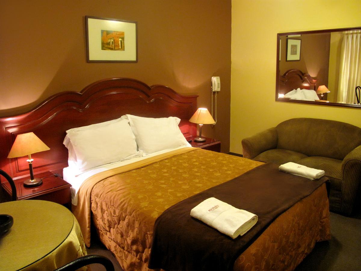 Solis Dies Hotel Lima Buitenkant foto