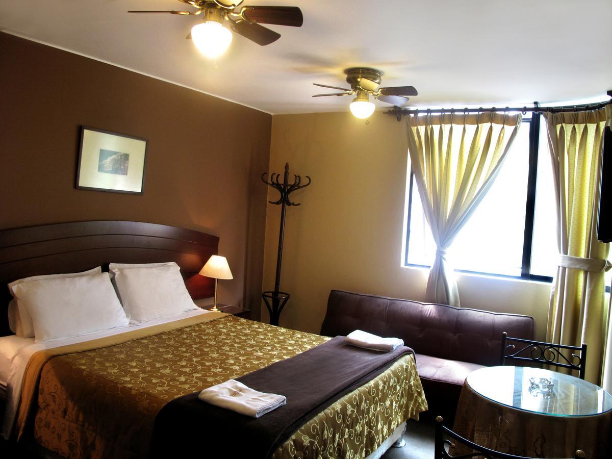 Solis Dies Hotel Lima Buitenkant foto