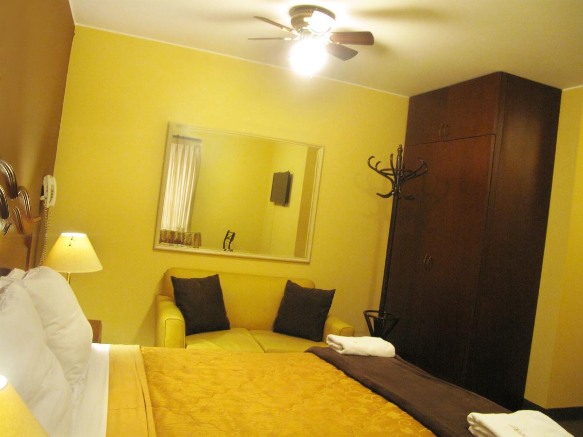 Solis Dies Hotel Lima Buitenkant foto